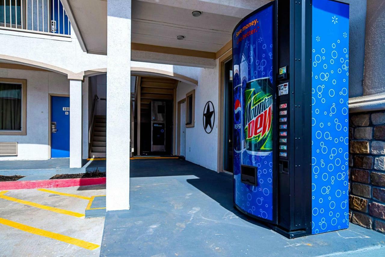 Motel 6-Rhome, TX Eksteriør billede
